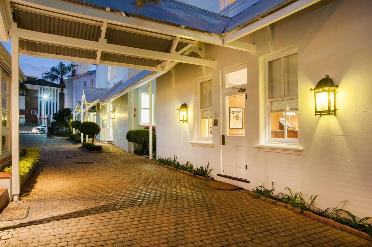 Quarters Hotel Durban Exteriör bild