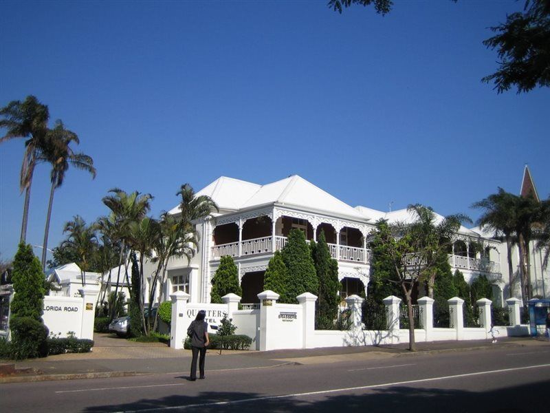 Quarters Hotel Durban Exteriör bild